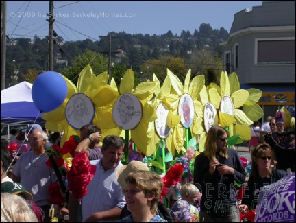 Solano Stroll Parade